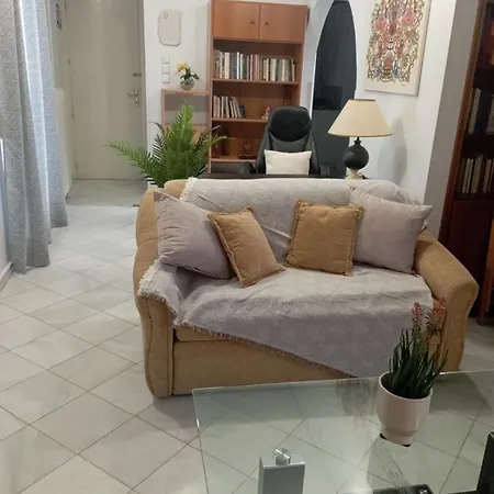δ 52 Apartment